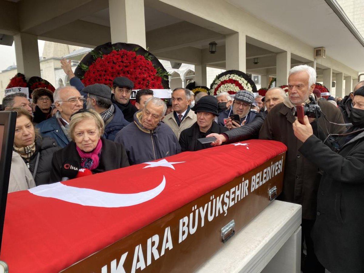 28 Şubat hükümlüsü Vural Avar ın cenazesi toprağa verildi #1
