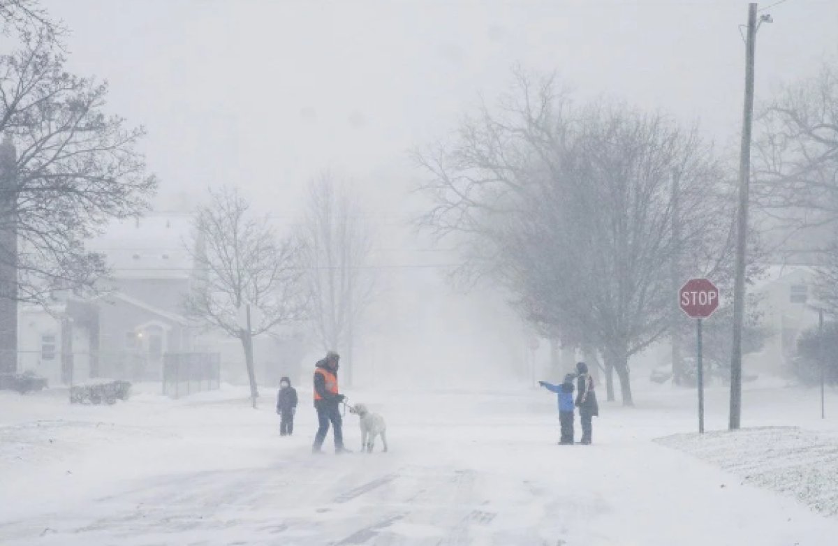 ABD, Kanada ve Japonya da kar fırtınası can almaya devam ediyor  #4