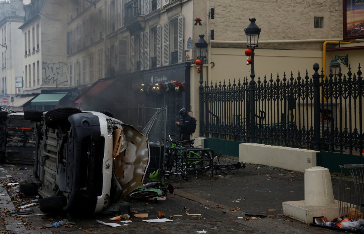Paris saldırısının şüphelisi yeniden gözaltına alındı #2