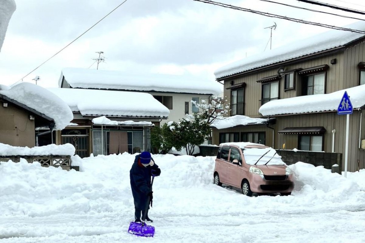 ABD, Kanada ve Japonya da kar fırtınası can almaya devam ediyor  #2