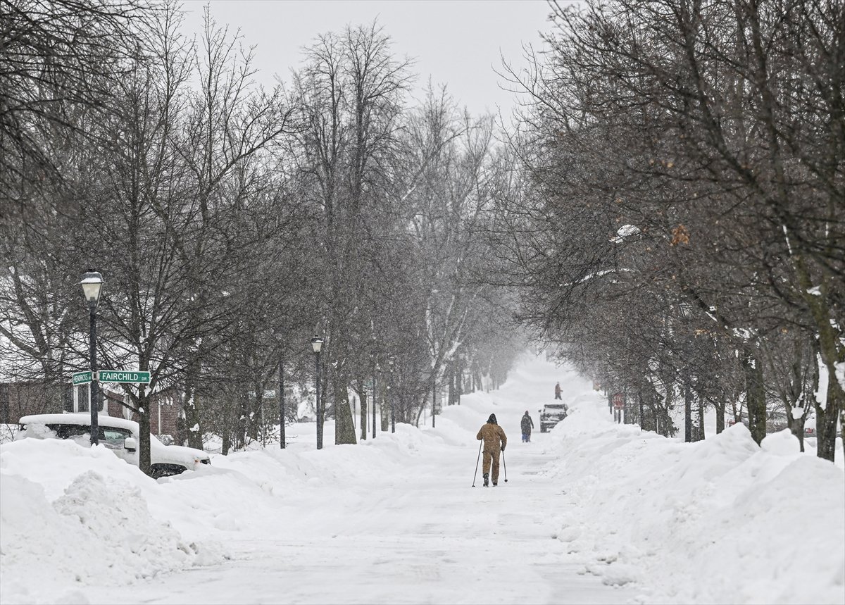 ABD, Kanada ve Japonya da kar fırtınası devam ediyor #9