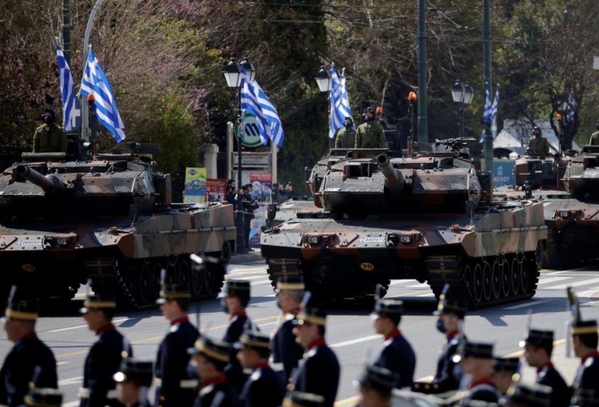 Yunanistan, silahlanmaya devam ediyor #1