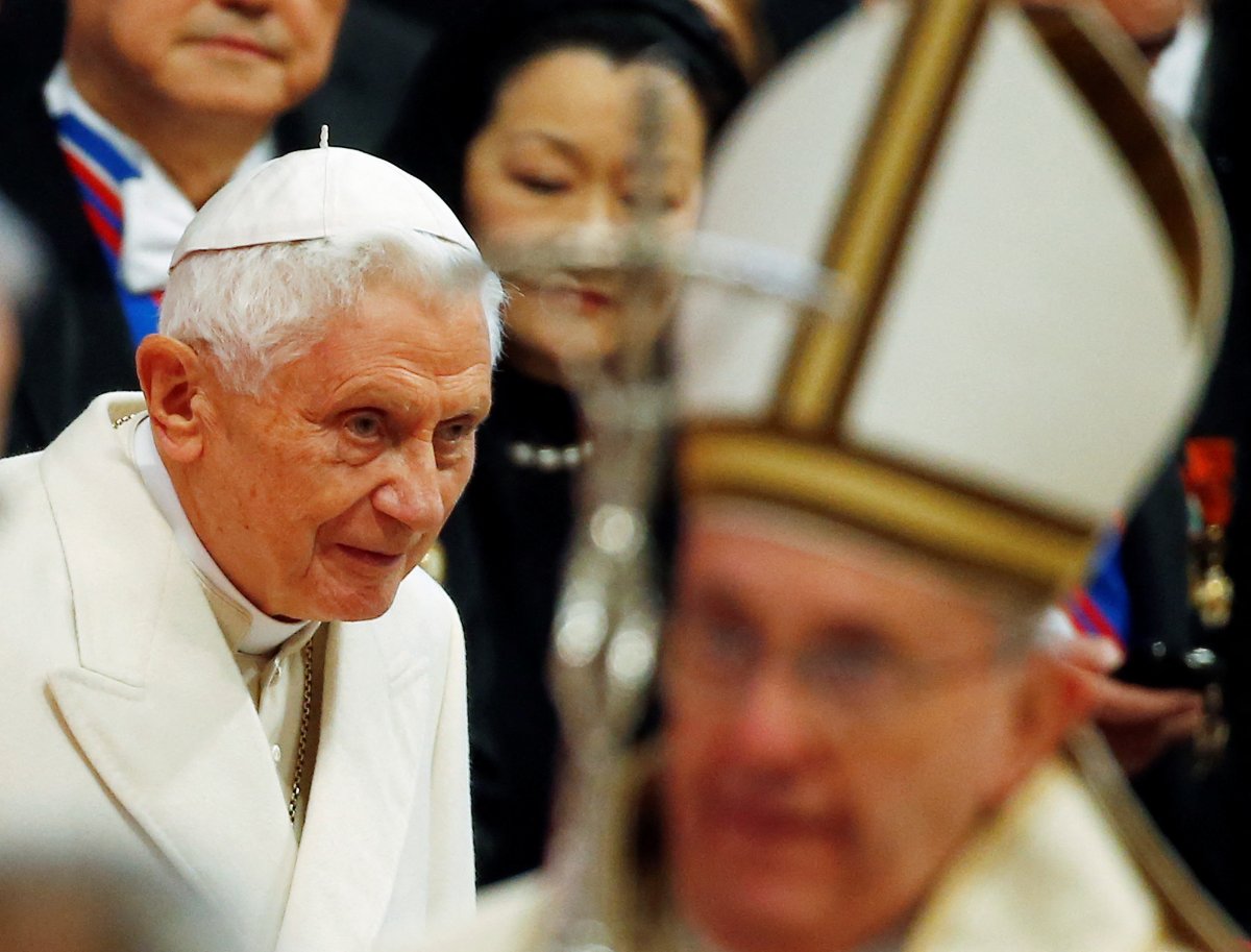 Vatican: The condition of former Pope Benedict is serious #2