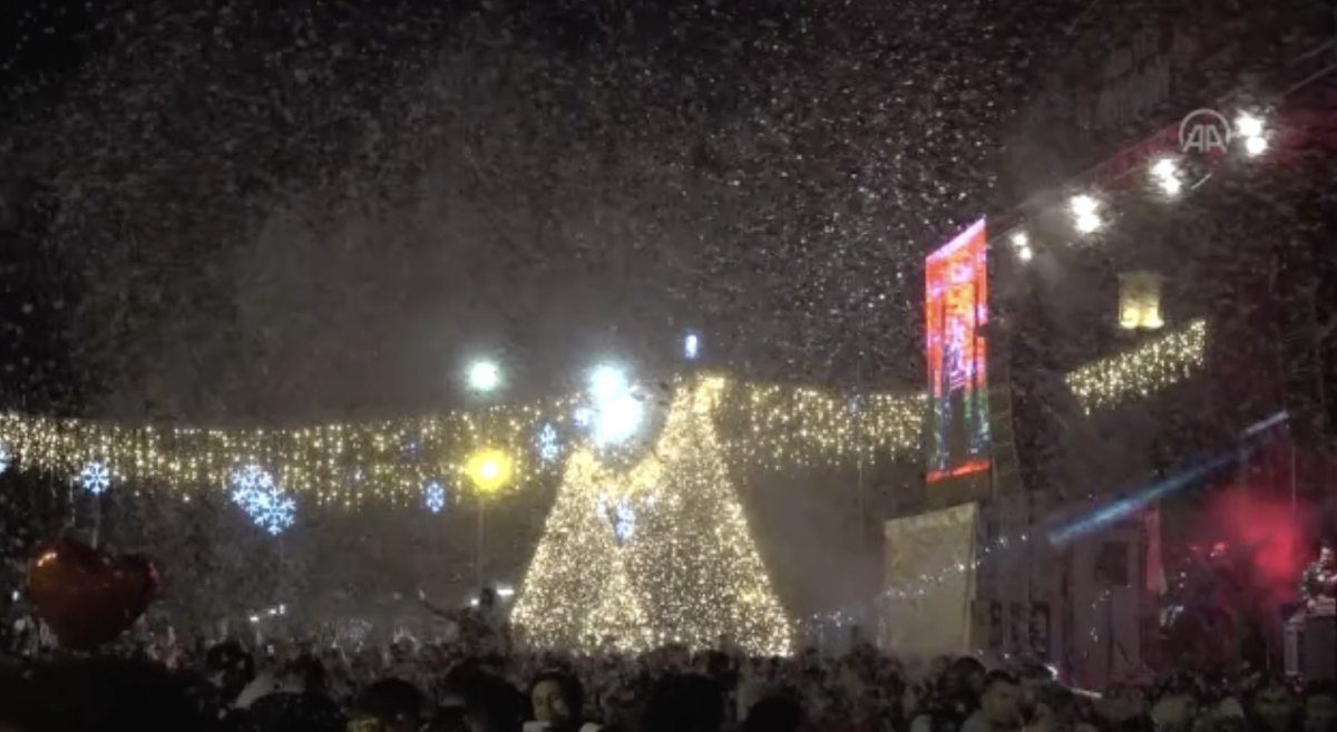 Antalya da yapay karlı yeni yıl kutlaması #2