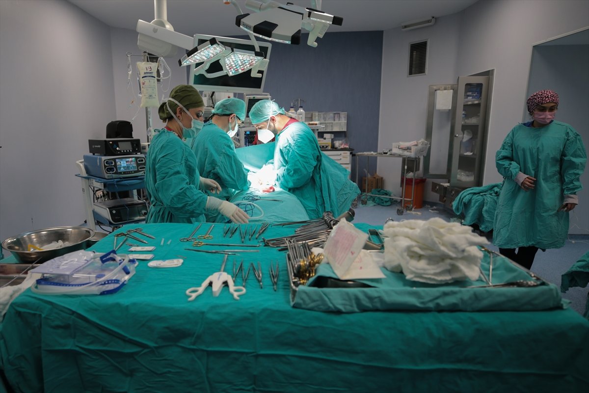 Antalya’da, 2022’nin son saatlerindeki organ nakli hastalara umut oldu #1
