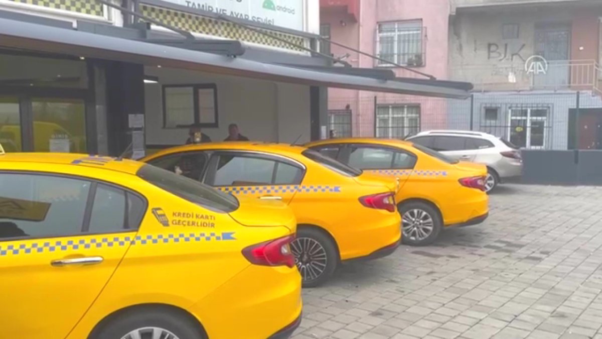 İstanbul daki taksiciler, fiyat güncelleme kuyruğuna girdi #2