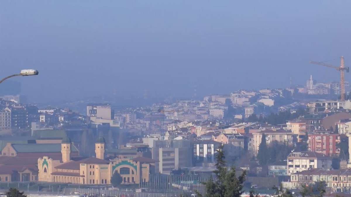 İstanbul’da 9 ilçeye hava kirliliği alarmı #1
