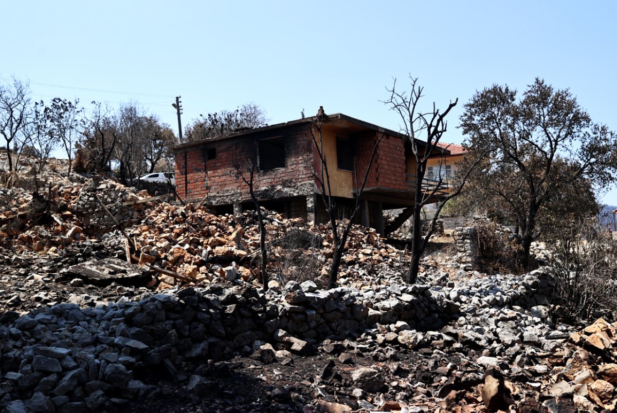 Antalya da yangından zarar gören köy baştan sona yenilendi #3