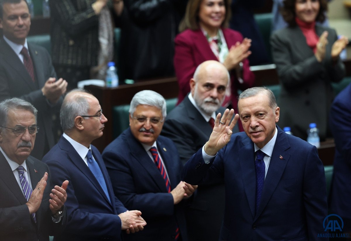Cumhurbaşkanı Erdoğan dan memur ve emeklilere ek zam #1