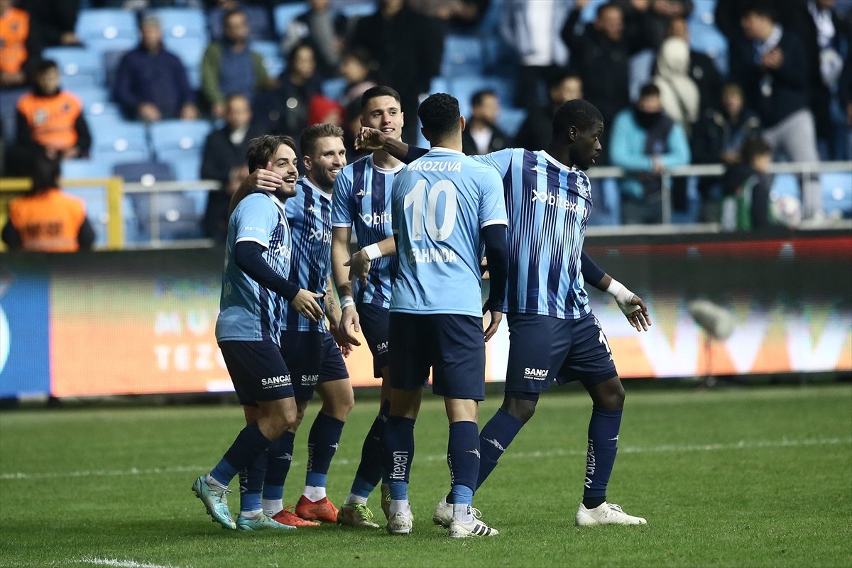 Adana Demirspor, İstanbulspor a fark attı #1