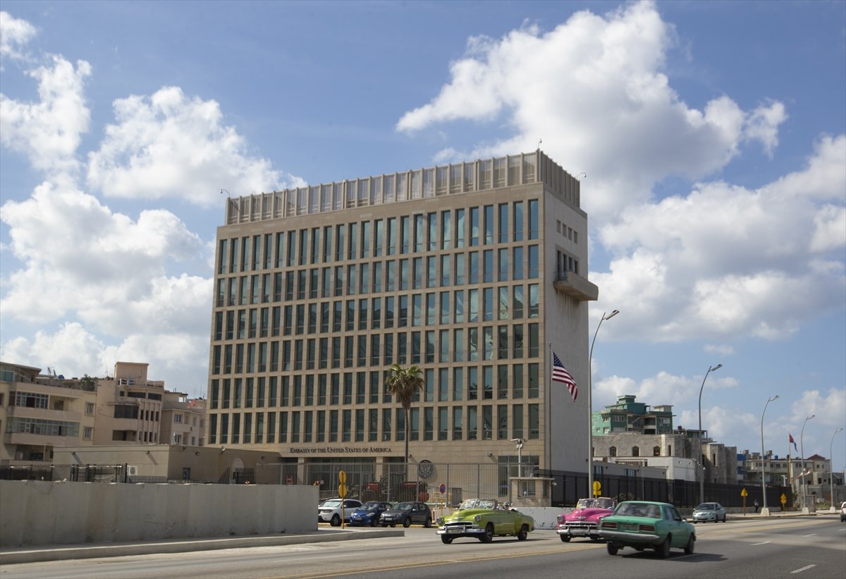 ABD Büyükelçiliği Küba da yeniden hizmette #1