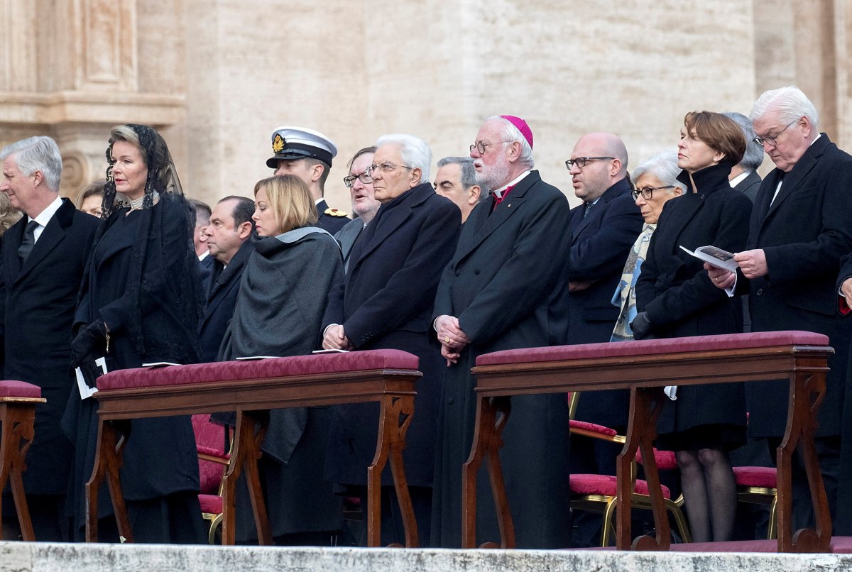 Emerit Papa 16. Benediktus un cenaze töreni  #11