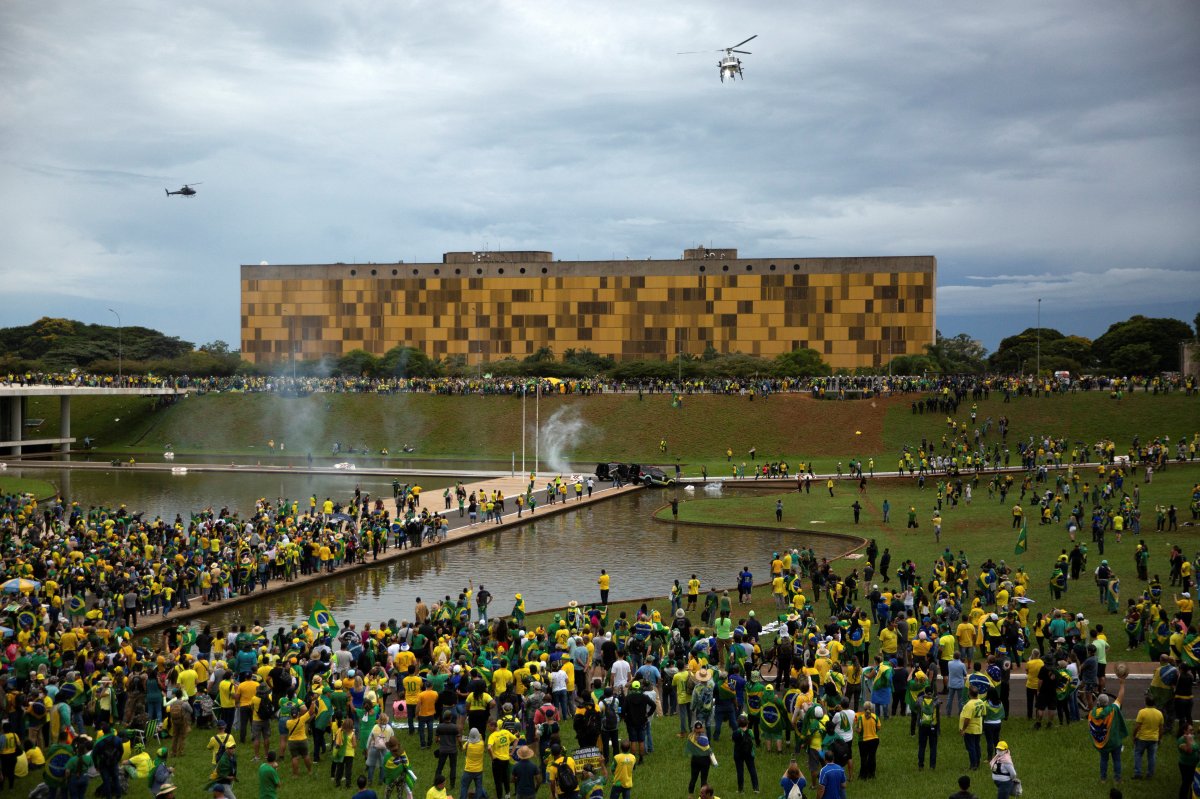 Jair Bolsonaro, Kongre binası baskınına tepki gösterdi #2