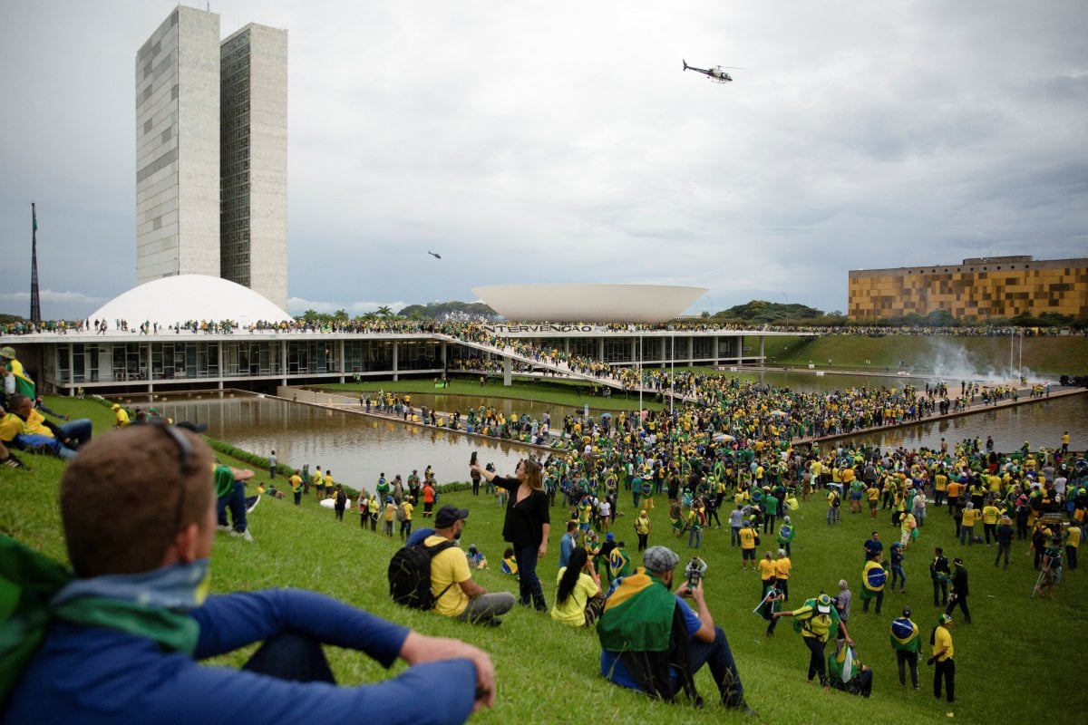 Jair Bolsonaro, Kongre binası baskınına tepki gösterdi #3