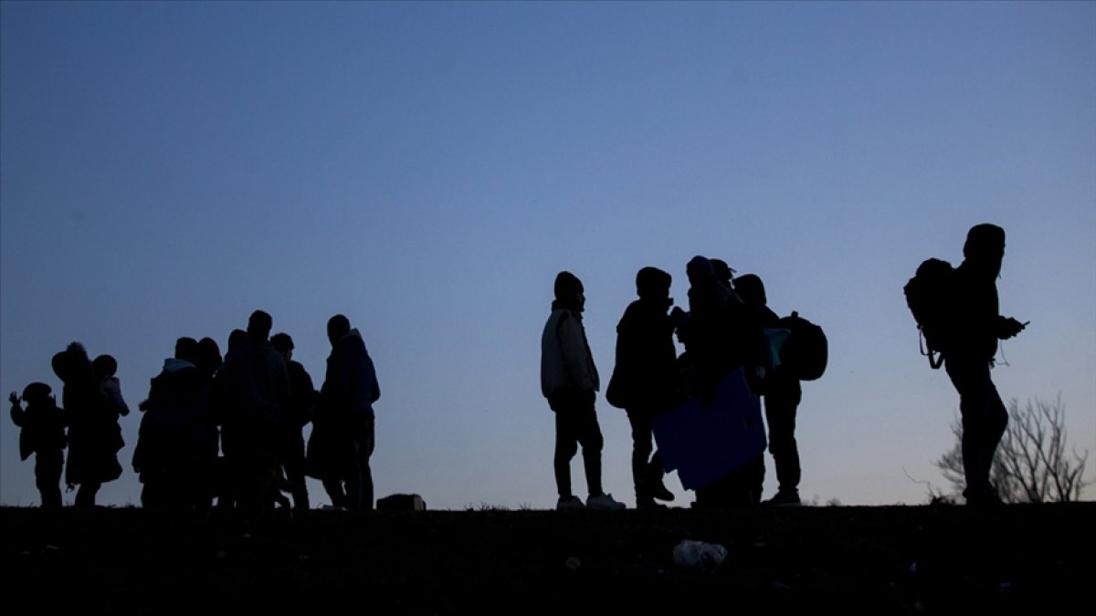 Kırklareli de bir yılda 8 bin 800 düzensiz göçmen yakalandı #1