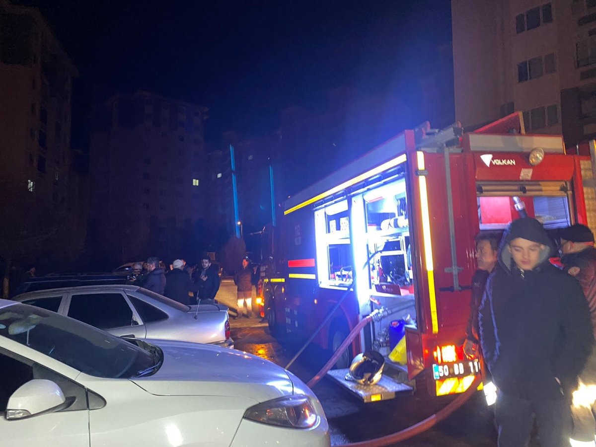 Nevşehir de yangından 6 kişi zehirlendi #1