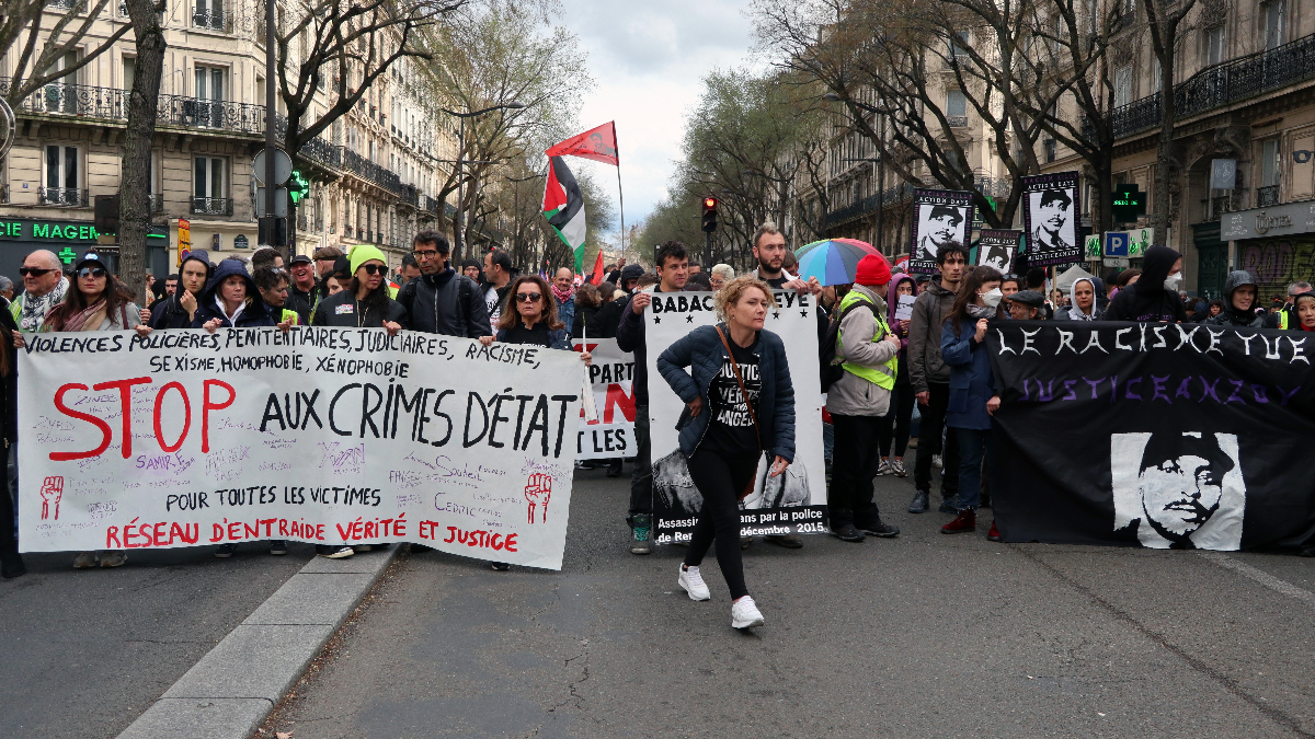 Paris'te bu kez quot polis şiddetine quot karşı protestolar yapıldı