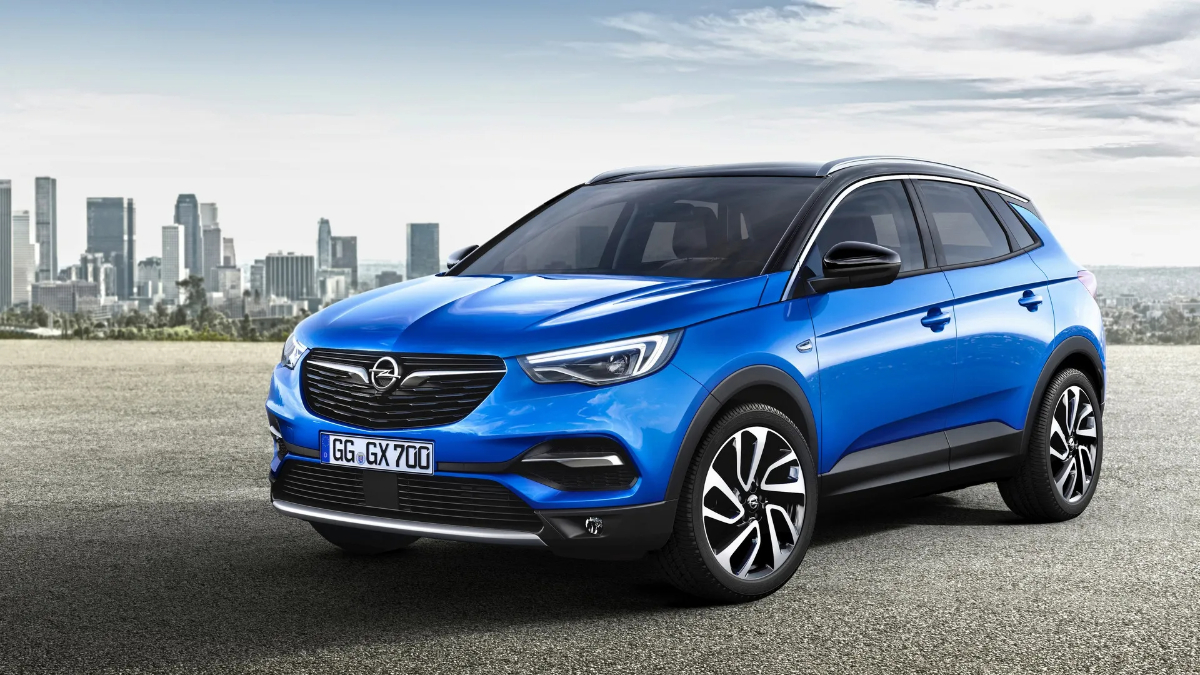 Opel Grandland'ın yerini alması beklenen yeni elektrikli otomobil için 130
