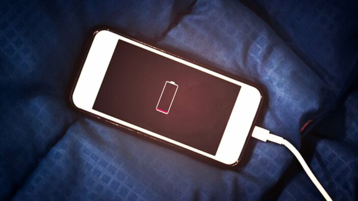 Telefonu elinden düşürmeyenler buraya! İşte en fazla şarj tüketen 50 mobil uygulama