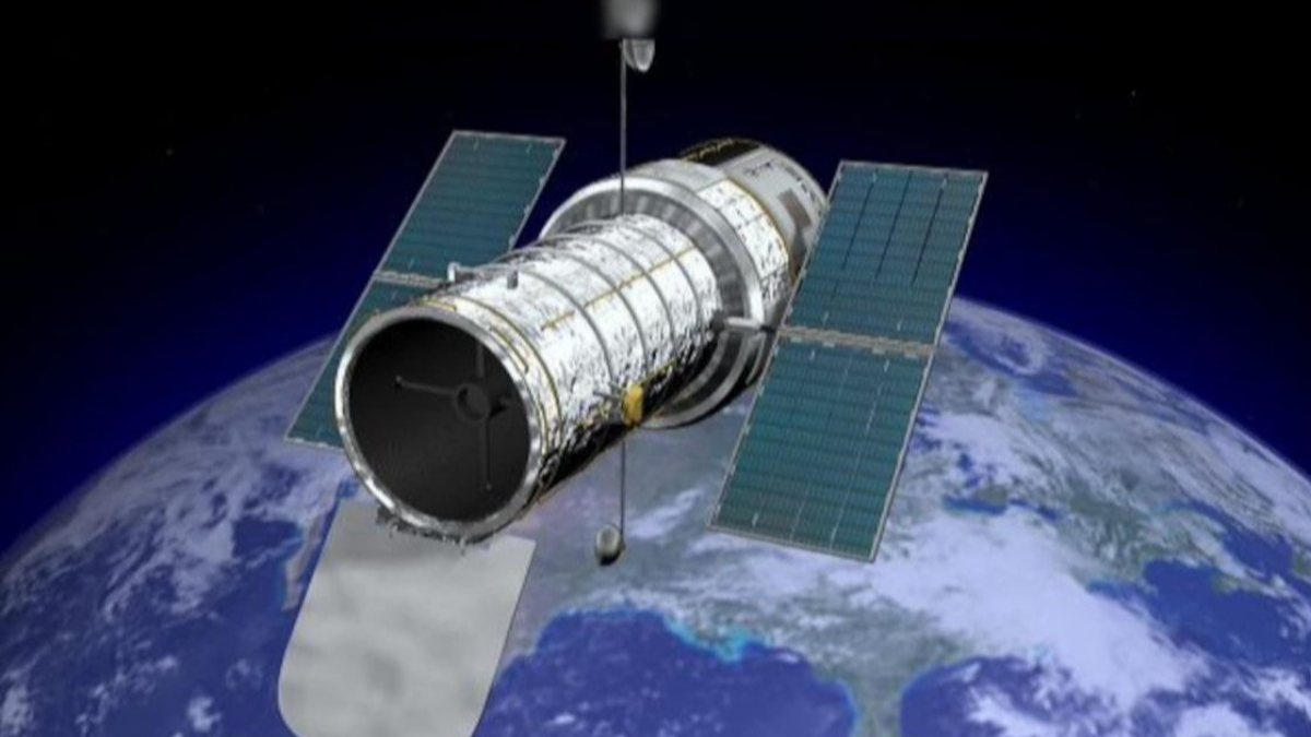 Hubble'dan harika fotoğraf: Yıldız oluşum bölgesi görüntülendi