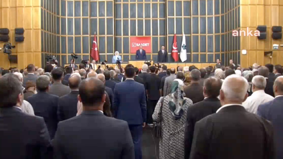 TBMM'de Saadet ile Gelecek Partisi'nin ilk grup toplantısı