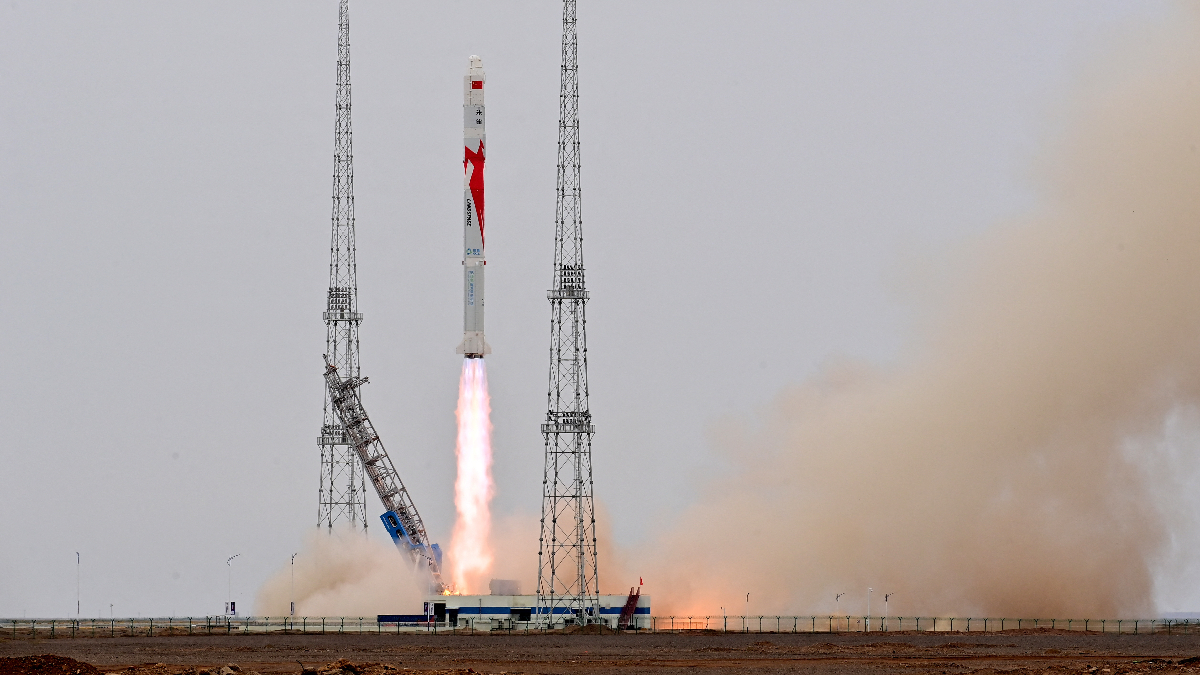 Çin'den uzayda bir ilk: Metanla çalışan roketi fırlattılar