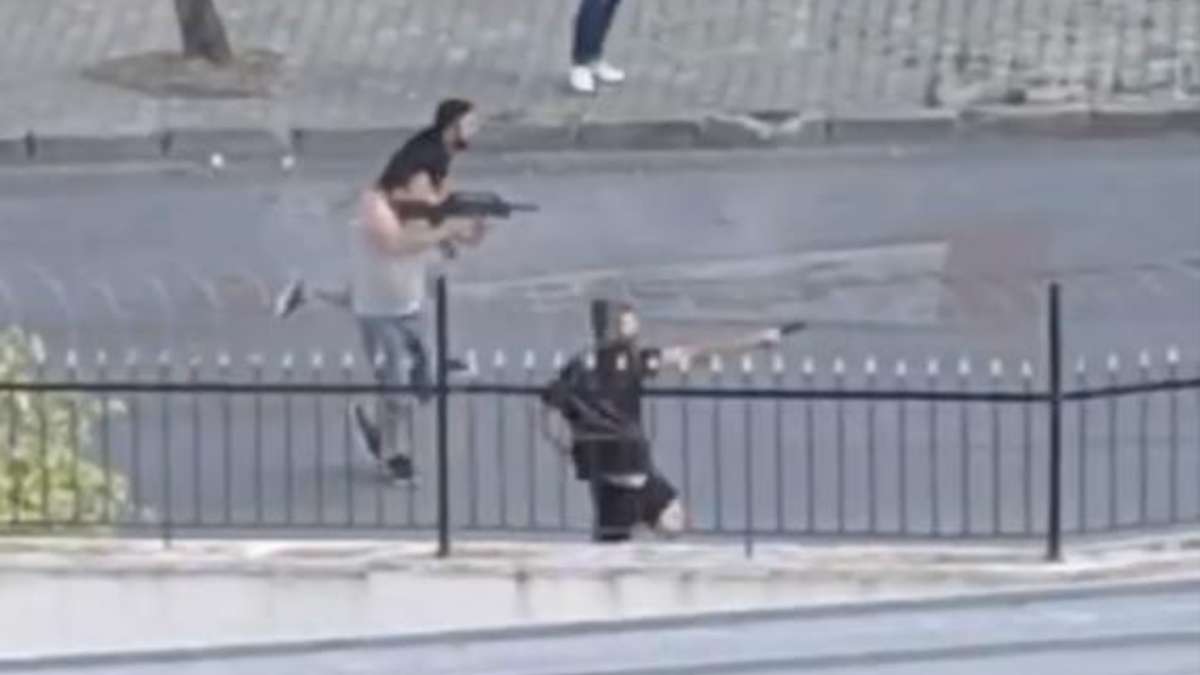 İstanbul'da silahlı çatışma
