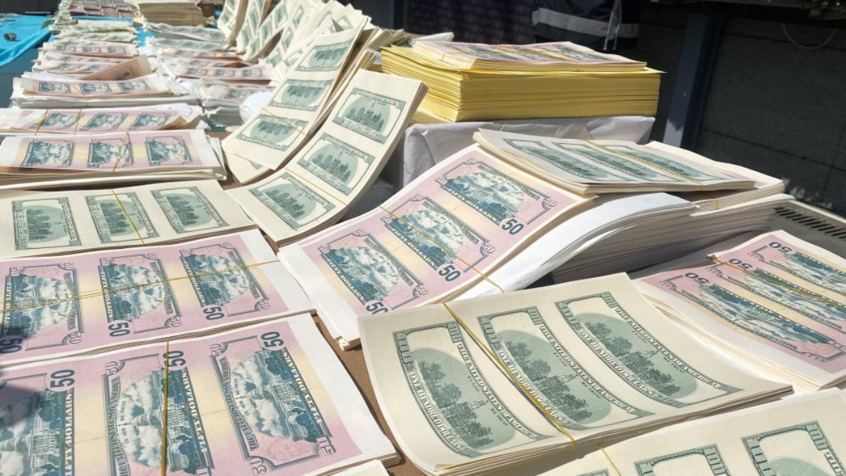 İstanbul'da sahte para operasyonu: 2 milyon 942 bin dolar ele geçirildi