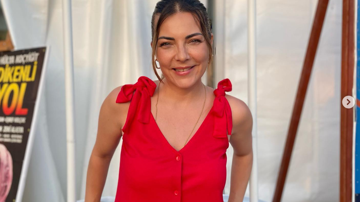 Burcu Kara şalvar giydi