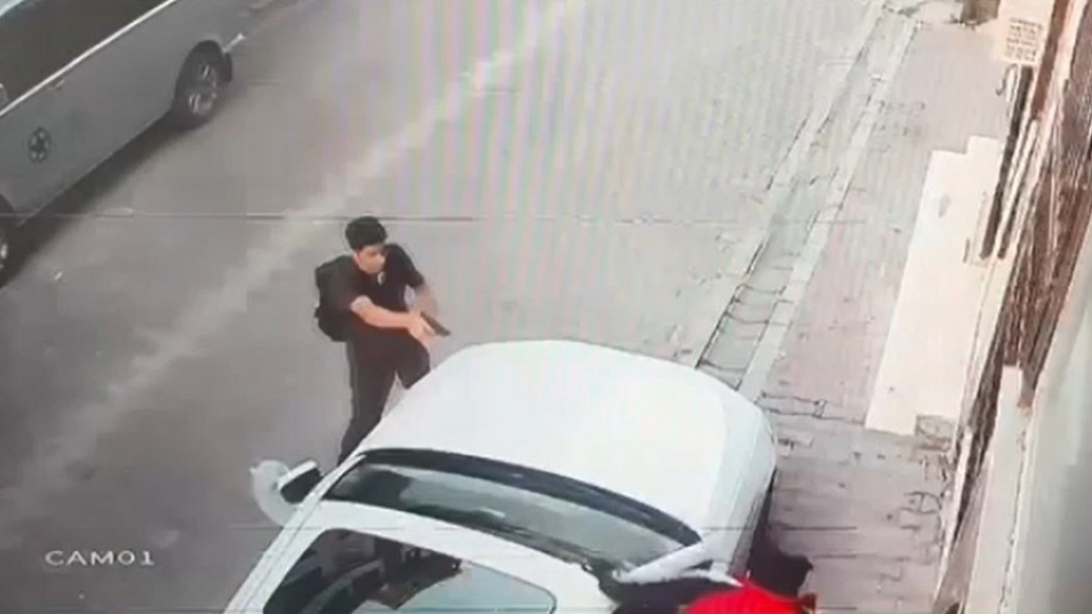 İstanbul'da bekçi hayalet ekran hırsızına geçit vermedi