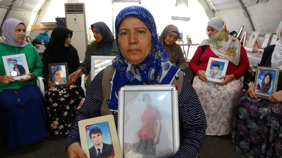 Diyarbakır'da evlat nöbeti sürüyor