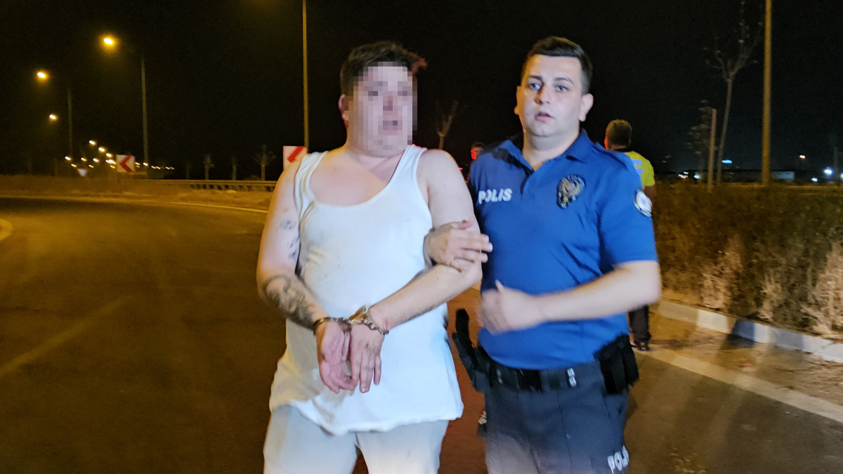 Adana'da 'dur' ihtarına uymayan sürücü polisi peşine taktı: 70 kilometre sonunda yakalandılar