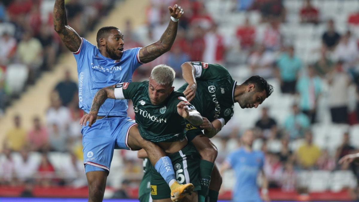 Antalyaspor-Konyaspor maçı beraberlikle sonuçlandı