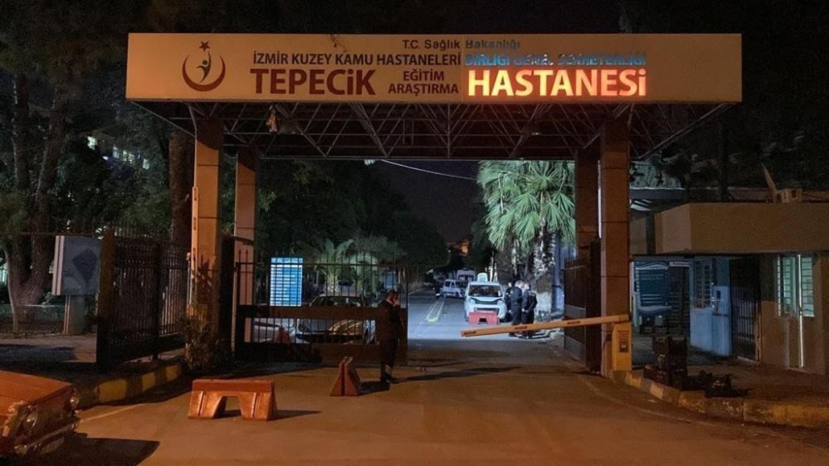 İzmir'de çocuklarının gözü önünde karısını bıçaklamıştı: Yakalandı