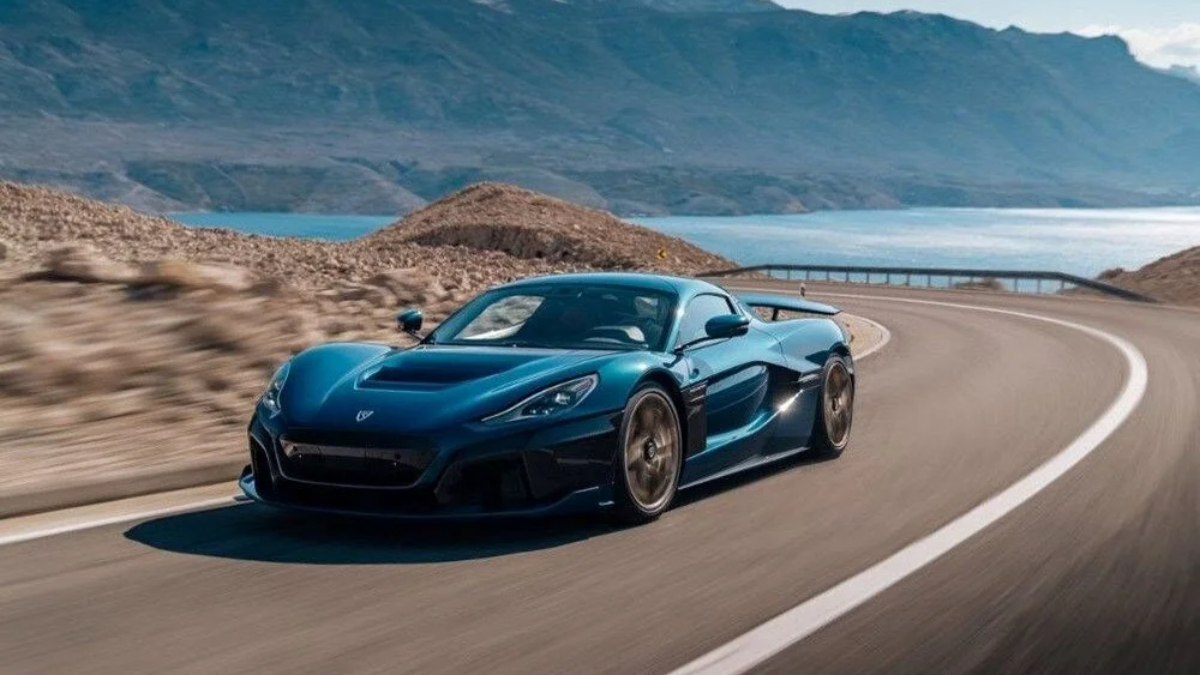Rimac Nevera'dan yeni rekor! Tesla'ya fark attı
