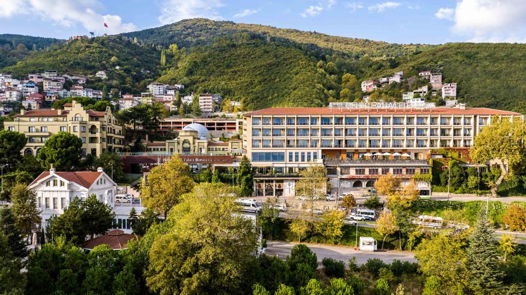 Türkiye'nin ilk beş yıldızlı oteli Hotel Çelik Palas bir asrı geride bıraktı