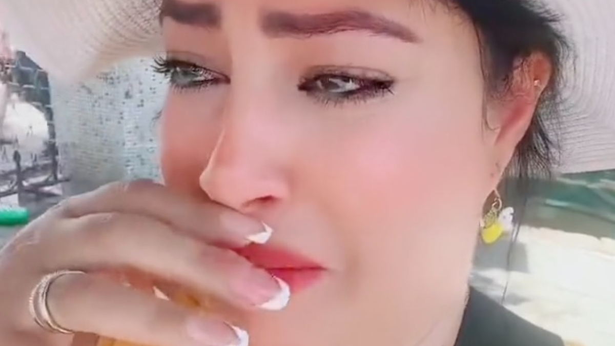 Faslı turist maruz kaldığı ırkçılığı gözyaşlarıyla anlattı