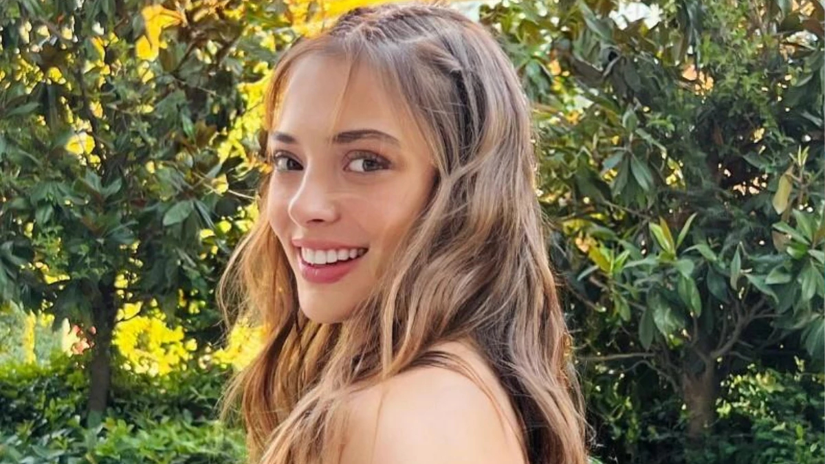 Rabia Soytürk şekilden şekle girdi! Cesur pozları sosyal medyayı yıktı geçti “Ekran çatladı”