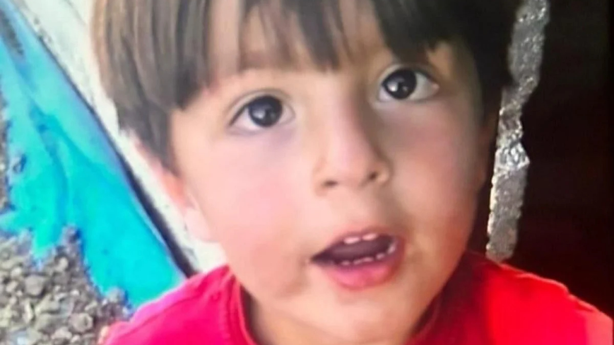 Konya'da yola fırlayan kamyonetin altında kalan çocuk kurtarılamadı