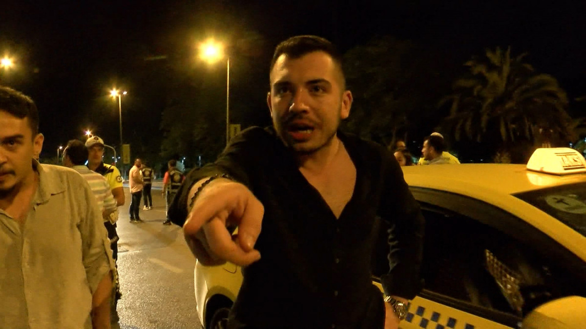 İstanbul'da denetimde ceza yiyen sürücüler basın mensuplarına yüklendi