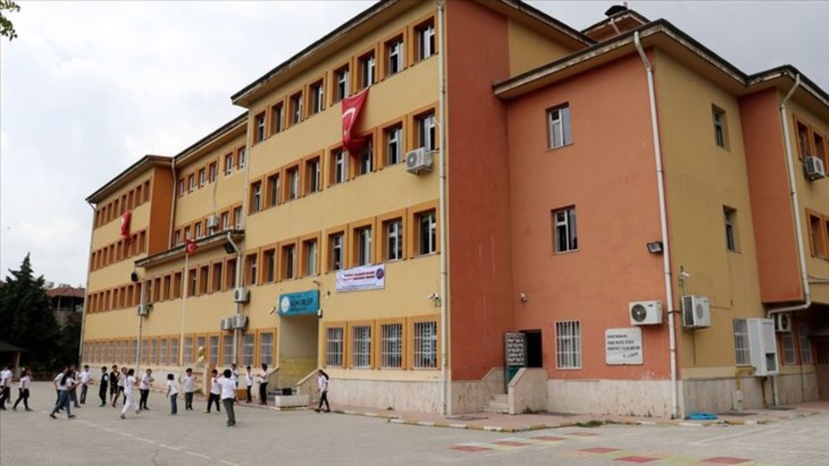 Okullar ne zaman açılacak? Okulların açılmasına kaç gün kaldı? 2023-2024 eğitim öğretim yılı takvimi ..