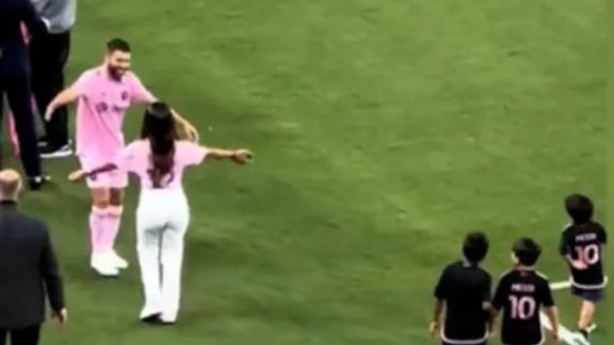 Lionel Messi'nin eşi Antonella, yanlışlıkla Jordi Alba'ya sarıldı