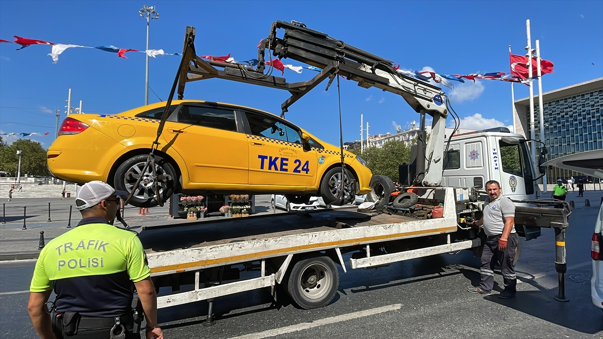 Taksiciler mercek altında! İstanbul'da yolcu seçen sürücü: Ben öyle bir insan değilim