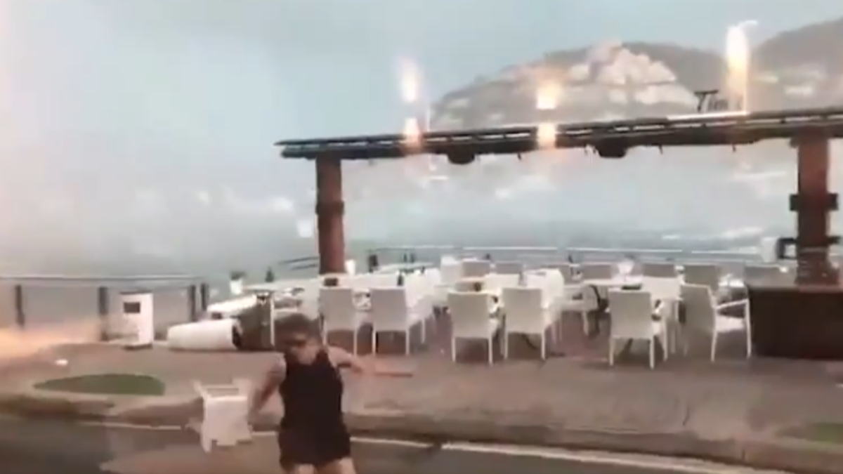İspanya'da fırtına ortalığı birbirine kattı