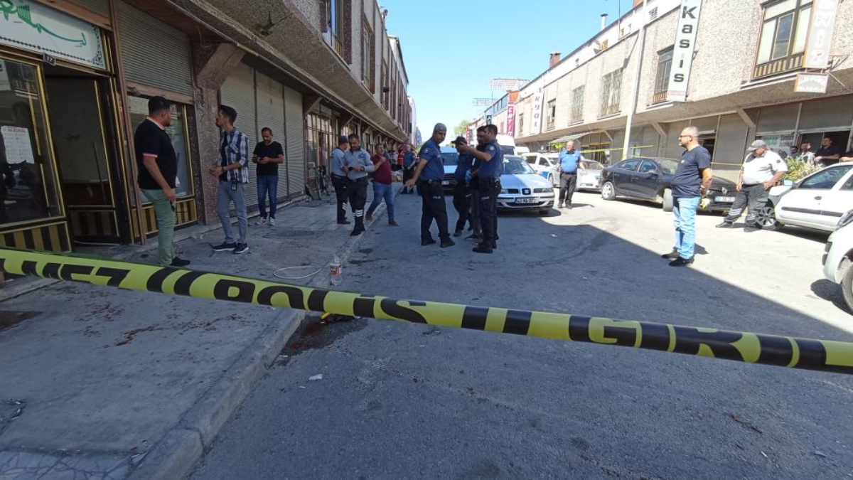 Konya'da amca ve yeğenlerinin iş yeri kavgası: 8 yaralı