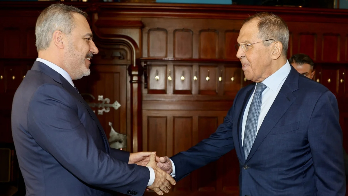 Hakan Fidan Rusya'da: Sergey Lavrov ile bir araya geldi