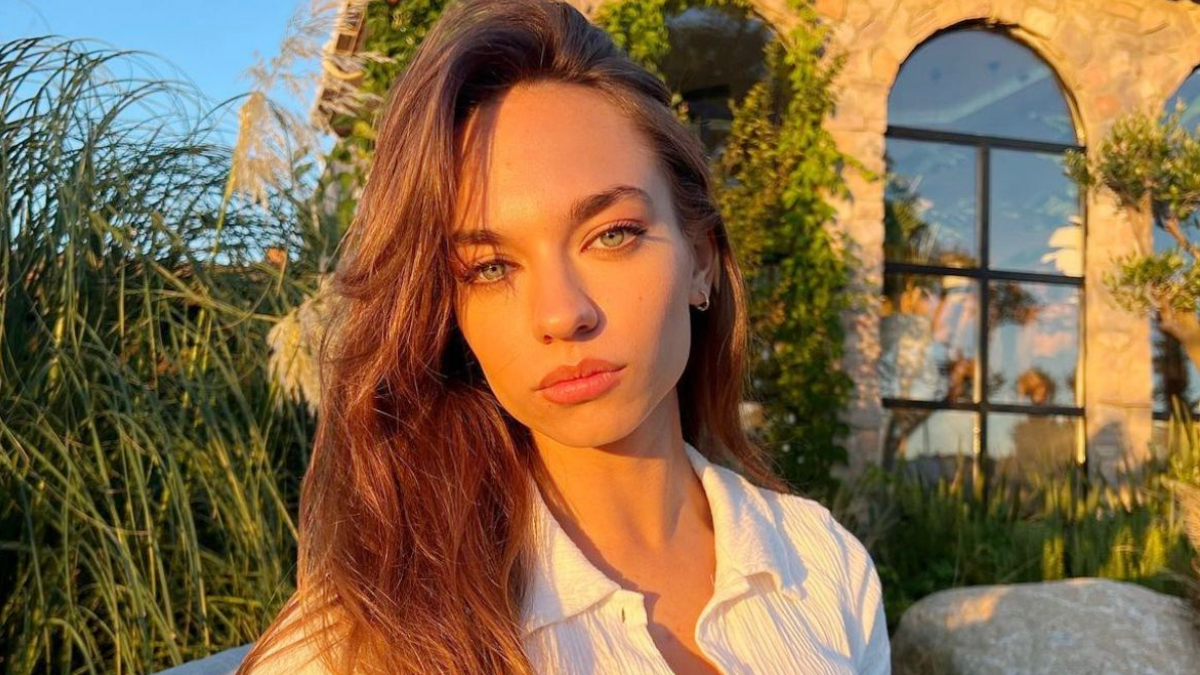 Kendi Düşen Ağlamaz'ın Alize'si tekne pozuyla Instagram'ı salladı! "Kuğu gibisin"