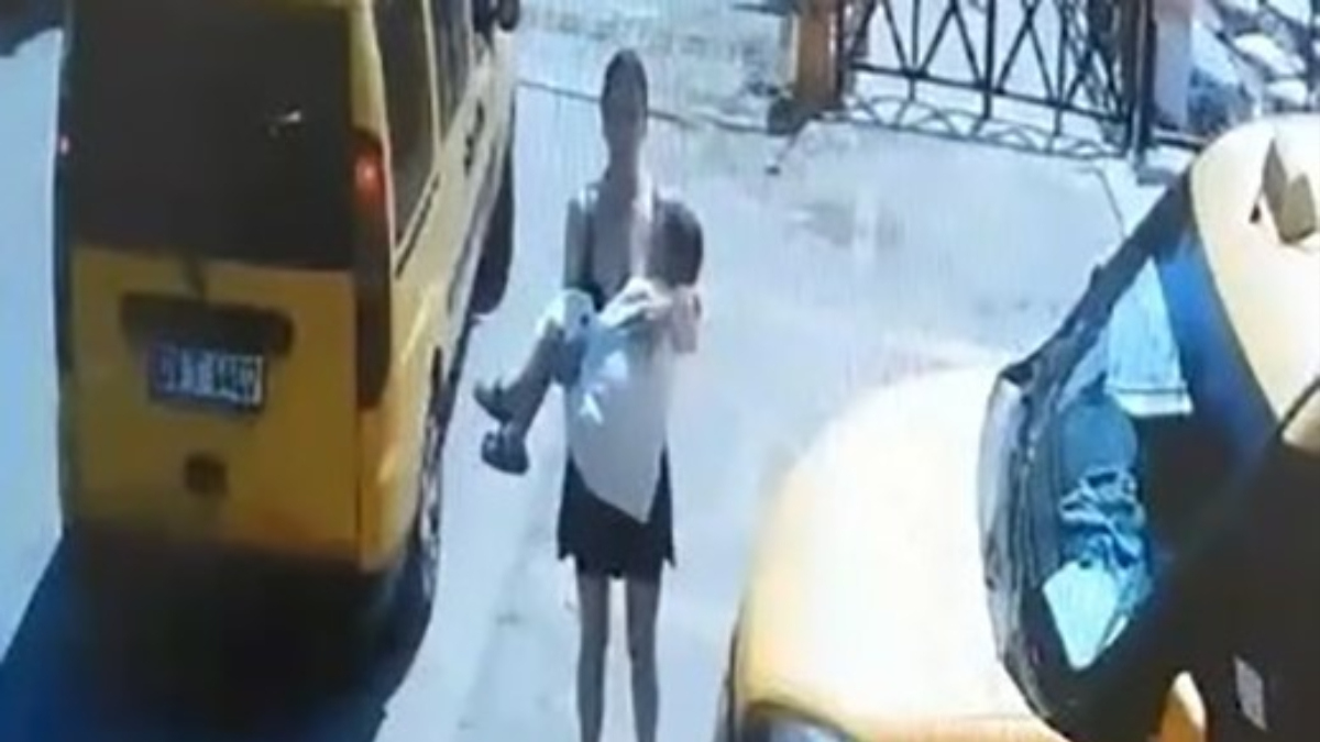 Aydın'da epilepsi nöbeti geçiren çocuğu hastaneye yetiştiren taksici konuştu