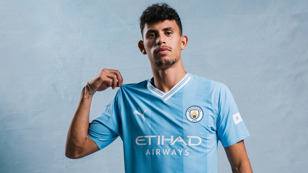 Manchester City, Matheus Nunes'i renklerine bağladı