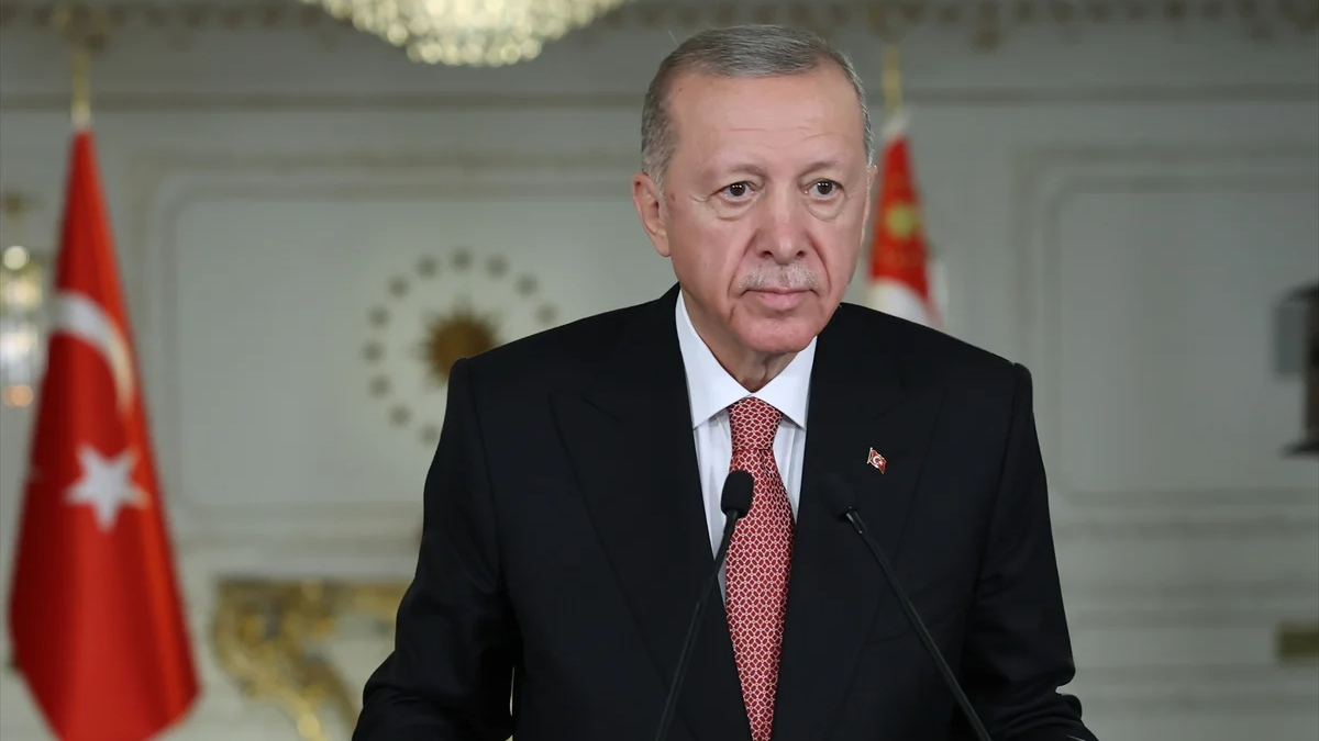 Cumhurbaşkanı Erdoğan: Depremin siyasetini yapanlardan olmadık